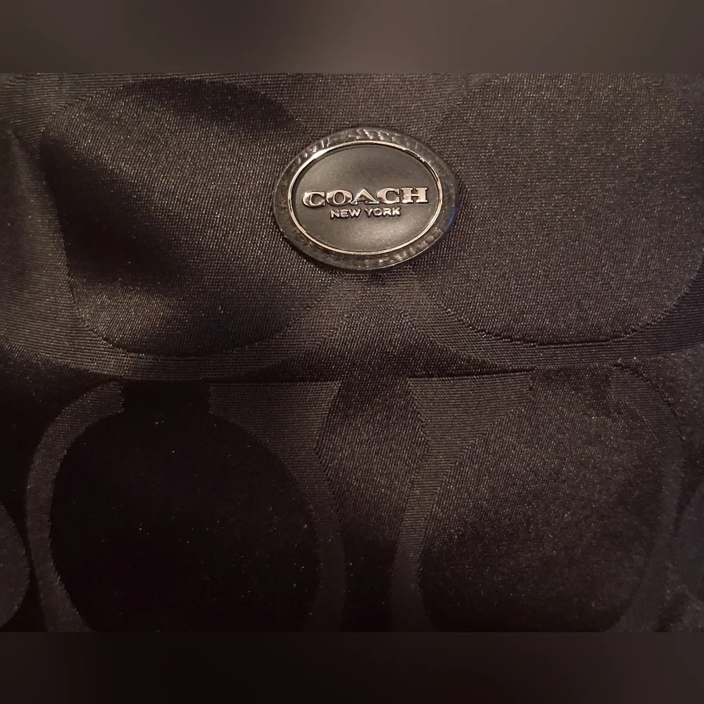 EUC Vintage Y2K Coach Black Signature Nylon Cosmetic Beauty Makeup Travel Pouch